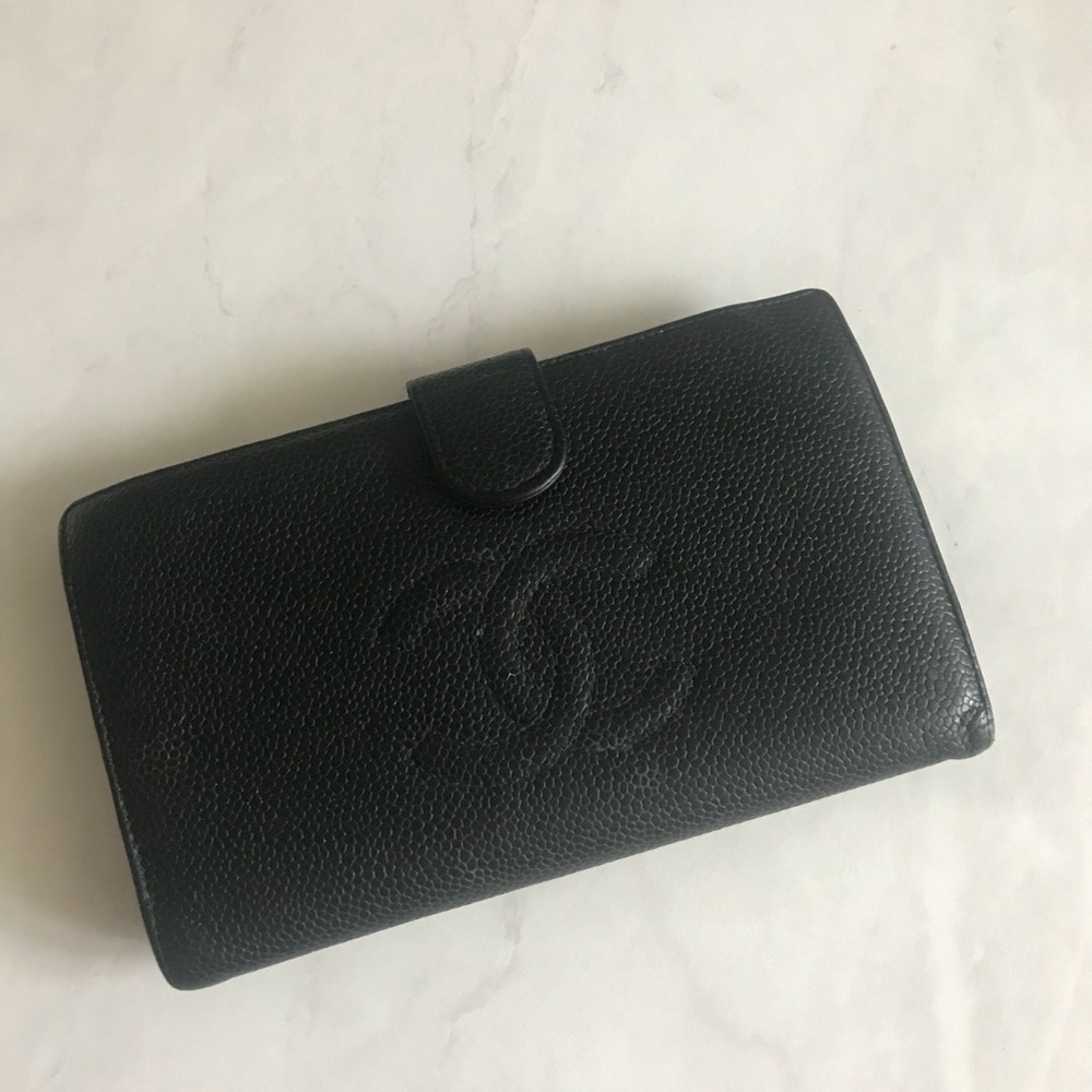 Authentic Chanel Pebbled Leather Caviar Wallet